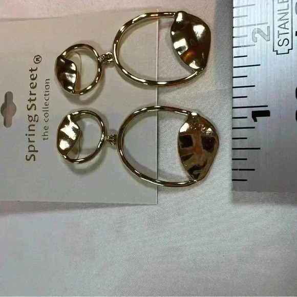 SPRING STREET THE COLLECTION GOLD TONE EARRINGS POST BACKS NWT - Picture 5 of 5